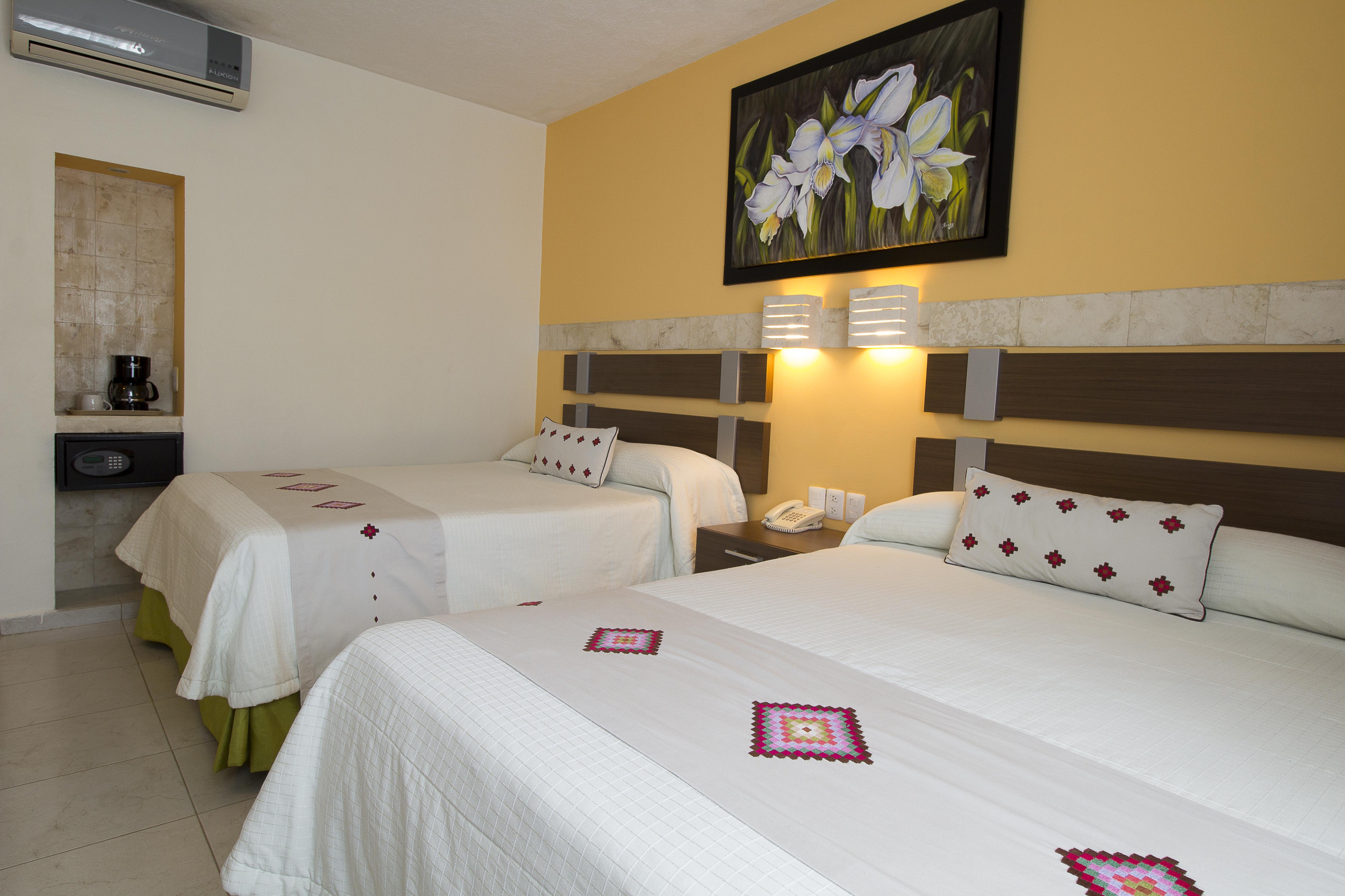Hotel Tulija פלנקה מראה חיצוני תמונה